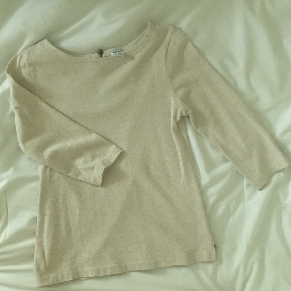 3/4 length shirt